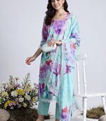 women floral printed regular kurta with trousers & with dupatta