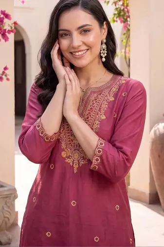 women ethnic motifs embroidered regular thread work kurta with trousers & with dupatta