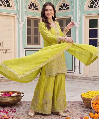 women ethnic motifs embroidered regular mirror work kurta with sharara & with dupatta 4