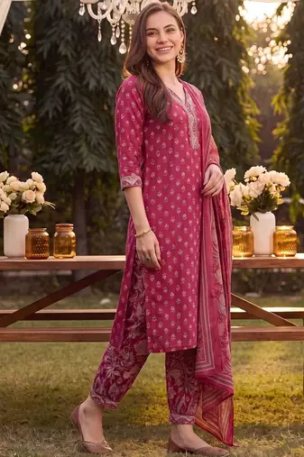 women ethnic motifs printed regular thread work cotton kurta with patiala & with dupatta