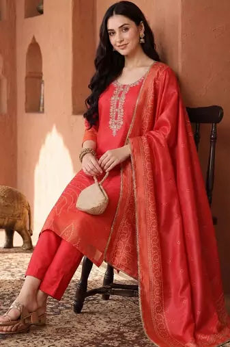 women ethnic motifs embroidered regular thread work kurta with trousers & with dupatta