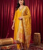 women ethnic motifs regular kurta with trousers & with dupatta