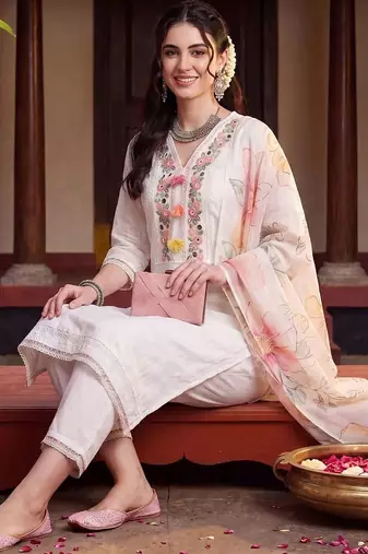 women floral embroidered regular thread work cotton kurta with trousers & with dupatta
