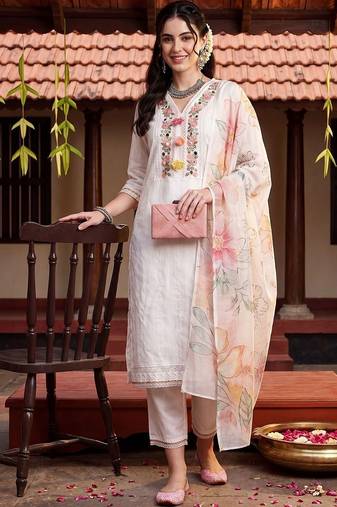women floral embroidered regular thread work cotton kurta with trousers & with dupatta