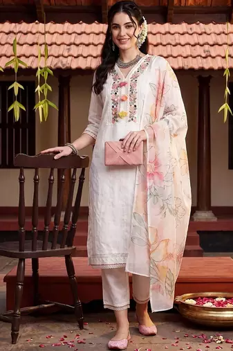 women floral embroidered regular thread work cotton kurta with trousers & with dupatta