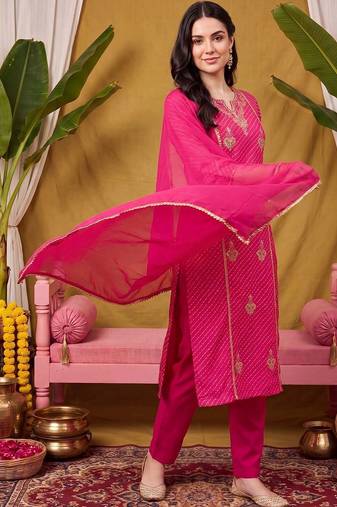 women leheriya printed regular kurta with trousers & with dupatta
