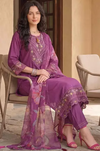 women ethnic motifs embroidered regular thread work kurta with trousers & with dupatta