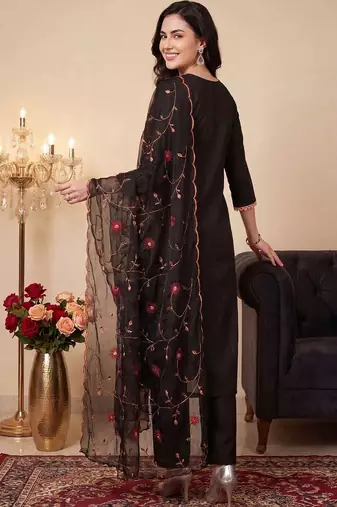 women ethnic motifs embroidered regular thread work kurta with trousers & with dupatta