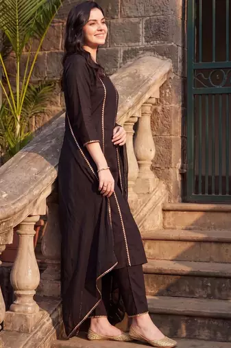 women regular cotton kurta with trousers & with dupatta
