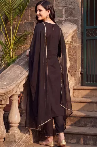 women regular cotton kurta with trousers & with dupatta