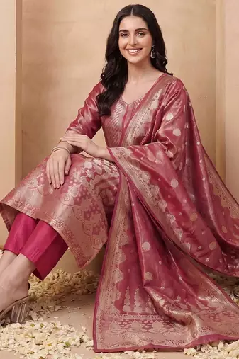 women ethnic motifs regular kurta with trousers & with dupatta