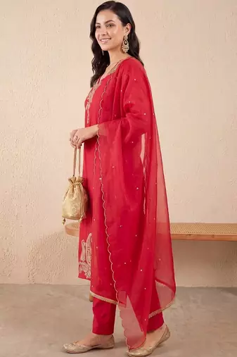 women ethnic motifs embroidered regular thread work liva kurta with trousers & with dupatta