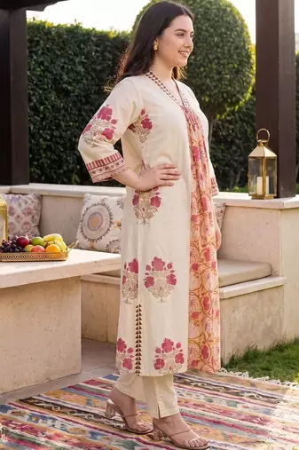 women floral printed regular cotton kurta with trousers