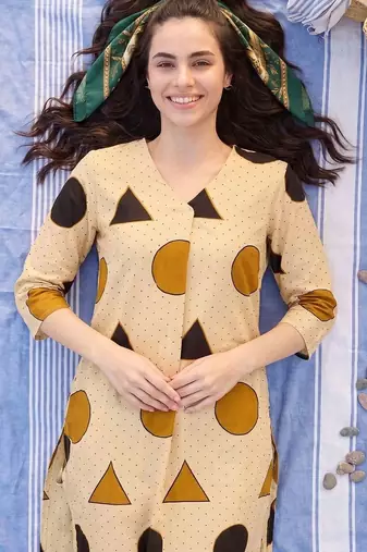 women printed regular cotton kurta with trousers