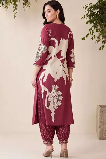 women floral printed regular kurta with patiala