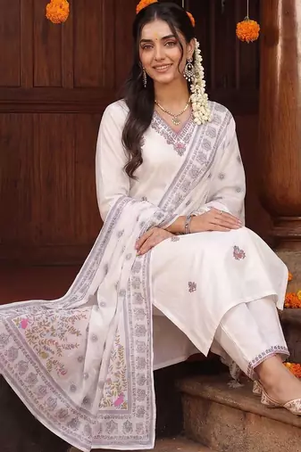 women ethnic motifs embroidered regular thread work cotton kurta with trousers & with dupatta