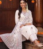women ethnic motifs embroidered regular thread work cotton kurta with trousers & with dupatta