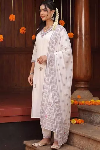 women ethnic motifs embroidered regular thread work cotton kurta with trousers & with dupatta
