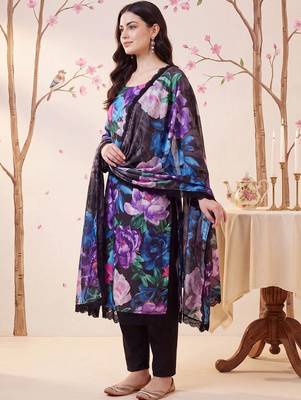 women floral printed regular kurta with trousers & with dupatta 3