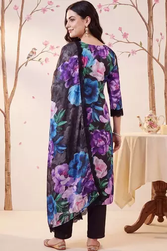 women floral printed regular kurta with trousers & with dupatta