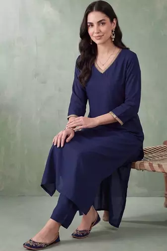 women regular gotta patti kurta with trousers