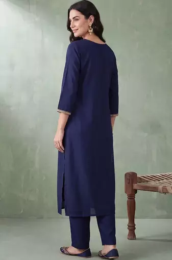 women regular gotta patti kurta with trousers