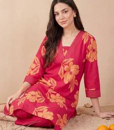 women floral printed regular thread work cotton kurta with trousers