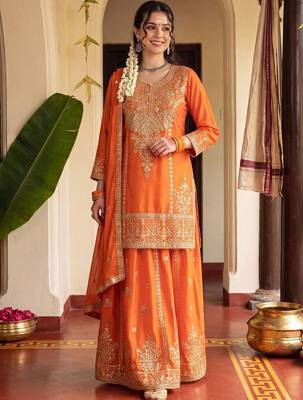 women ethnic motifs embroidered regular kurta with sharara & with dupatta 6