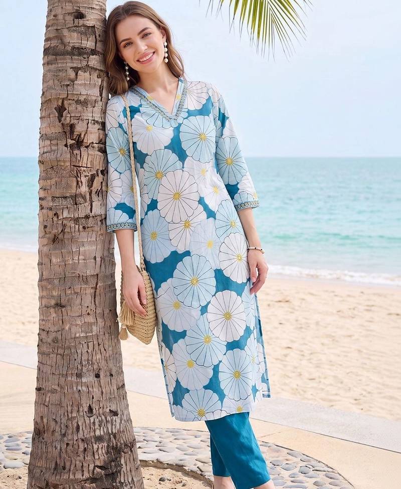 women floral printed regular cotton kurta with trousers