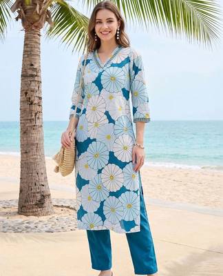 women floral printed regular cotton kurta with trousers 5