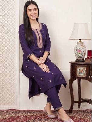 women ethnic motifs embroidered regular thread work kurta with trousers & with dupatta 6