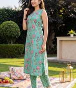 women floral printed regular cotton kurta with trousers
