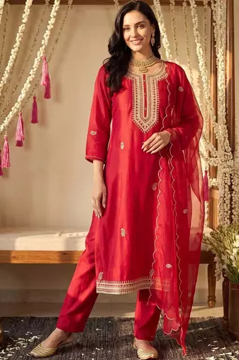 women ethnic motifs embroidered regular thread work kurta with trousers & with dupatta