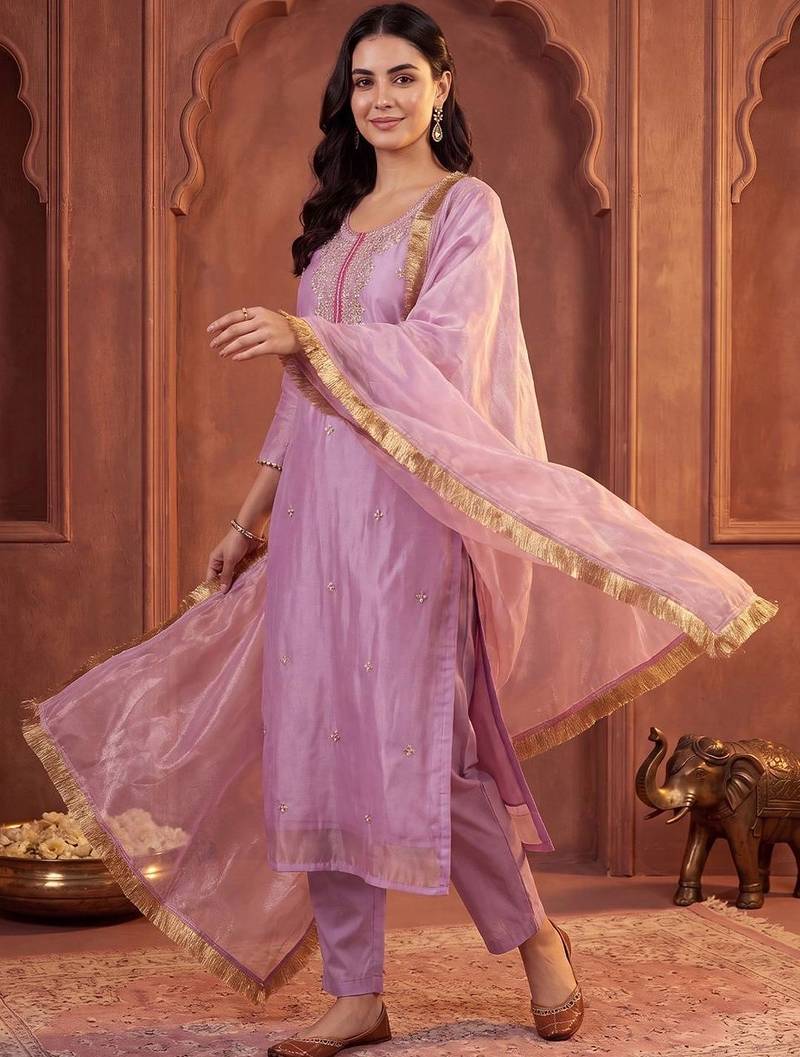 women ethnic motifs embroidered regular kurta with trousers & with dupatta