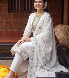 women ethnic motifs embroidered regular mirror work cotton kurta with trousers & with dupatta