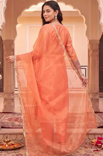 women regular thread work kurta with trousers & with dupatta