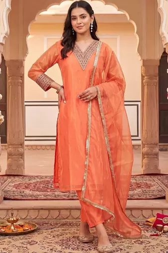 women regular thread work kurta with trousers & with dupatta