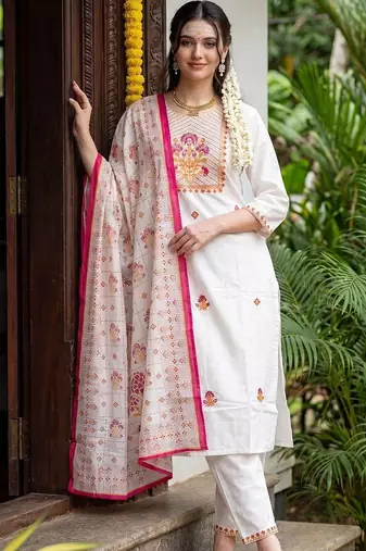 women floral embroidered regular thread work cotton kurta with trousers & with dupatta