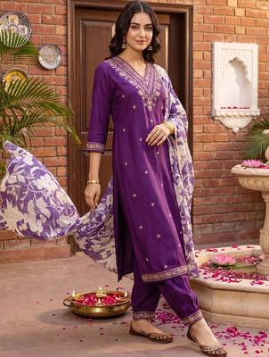 women ethnic motifs embroidered regular thread work kurta with patiala & with dupatta 6
