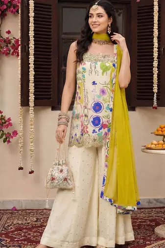 women floral printed regular gotta patti kurta with palazzos & with dupatta