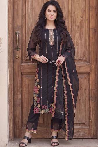 women floral embroidered regular thread work kurta with trousers & with dupatta