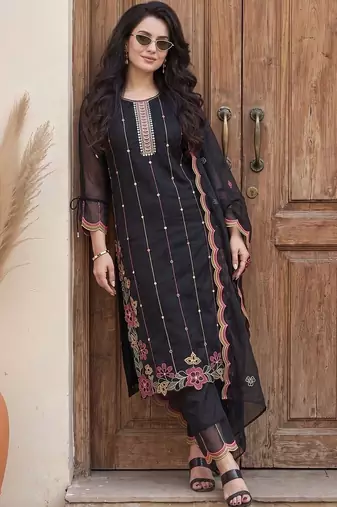 women floral embroidered regular thread work kurta with trousers & with dupatta