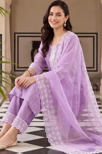 women ethnic motifs embroidered regular thread work kurta with trousers & with dupatta