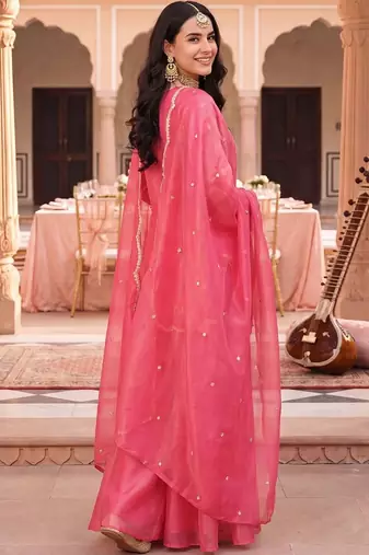 women ethnic motifs embroidered regular kurta with sharara & with dupatta