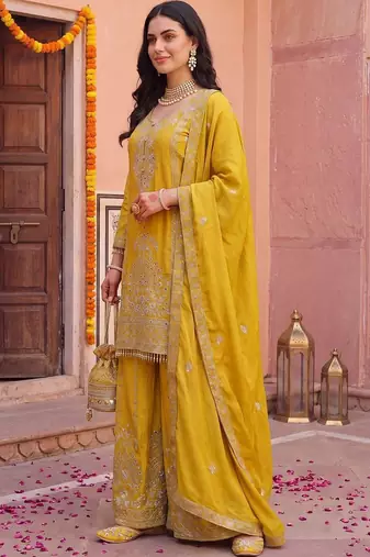 women ethnic motifs embroidered regular mirror work kurta with palazzos & with dupatta