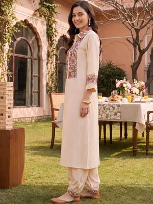 women ethnic motifs embroidered regular thread work kurta with palazzos 3