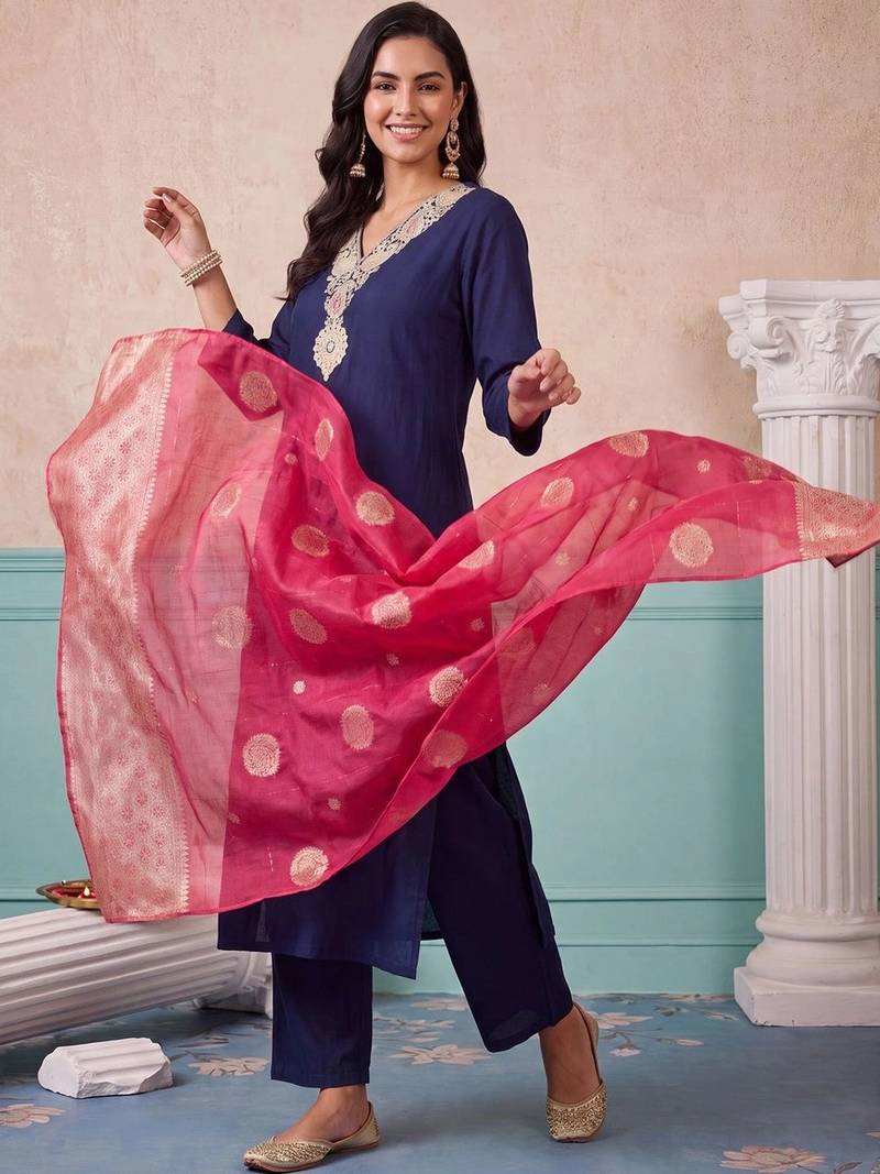 women ethnic motifs embroidered regular kurta with trousers & with dupatta