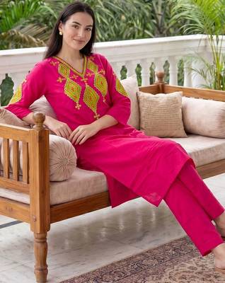 women ethnic motifs embroidered regular thread work cotton kurta with trousers 5