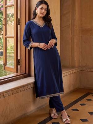 women regular thread work kurta with trousers 1