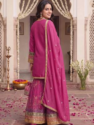 women ethnic motifs embroidered regular kurta with sharara & with dupatta 4